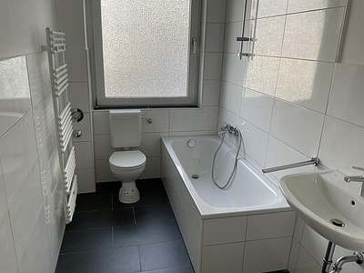 Schöne 2-Zimmer-Wohnung mit neuem Laminatboden in Hagen Zentrum!