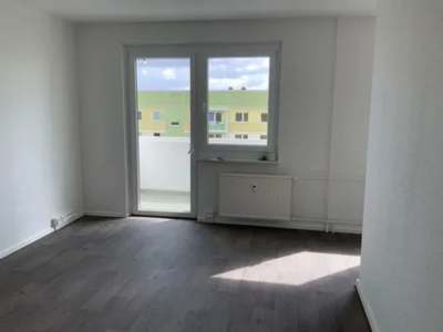 Studenten aufgepasst: Kurzfristig beziehbare 1-Raumwohnung mit Balkon · frei ab 15.10.2026