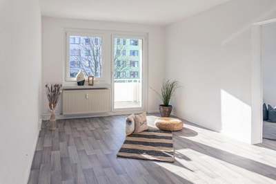 Balkonwohnung mit Tageslichtbad · frei ab 01.12.2026
