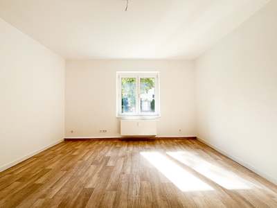 Jetzt 2 Monate warmmietfrei*: Komfortable, renovierte Erdgeschosswohnung mit Balkon