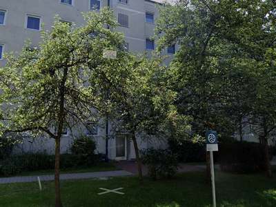 Kernsanierte 2-Zimmer-Wohnung mit Balkon