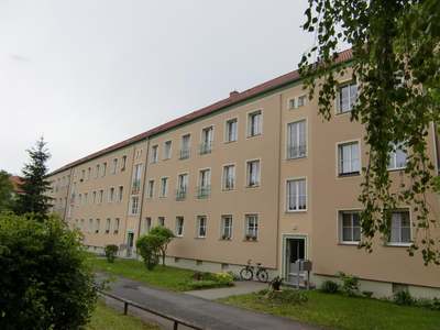 3-Raumwohnung mit Tageslichtbad, Badewanne und Balkon in der Altstadt