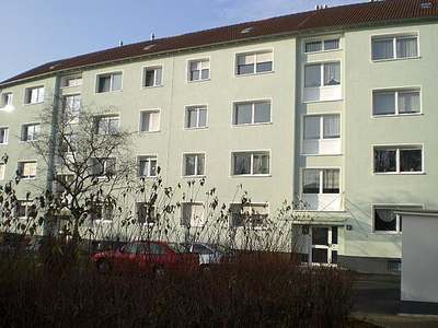 Hell und freundlich - schöne 2-Zimmerwohnung mit Laminatboden