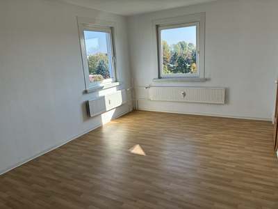 gemütliche 1-Zimmerwohnung in der Neue Grottkauer Straße 40