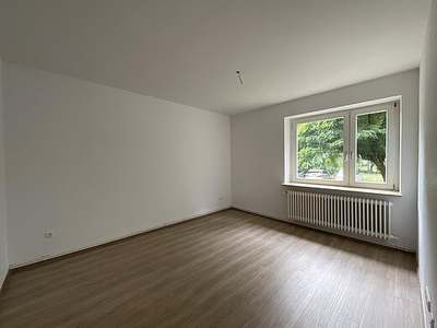 Schöne 3-Zimmer-Wohnung in Hochparterre mit Dusche in Wilhelmshaven City! Bezugsfertig!