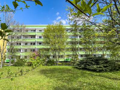 2-Raum-Wohnung, Baikonurweg 8 · Eckersbach · 3. OG · zzgl. Genossenschaftsanteile · frei ab 01.10.2026