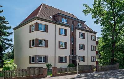 3-Zimmer-Wohnung · Pestalozzistraße 38 · 1. OG · frei ab 1.2.2027