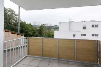 ERSTBEZUG: Wohnung mit Grünblick