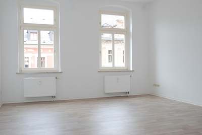Schicke Altbauwohnung mit Badewanne