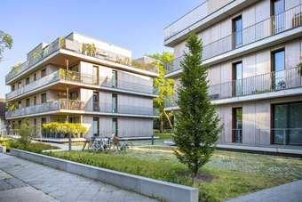 Mittelstraße 3 in 13158 Berlin-Wilhelmsruh (OT Rosenthal) – attraktive, zeitlose 3 Zimmer mit Balkon