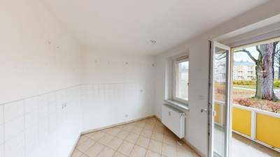 Lichterhellte 2-Raum-Wohnung mit Balkon · frei ab 01.01.2027