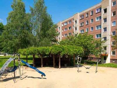Praktische 3-Zimmer-Wohnung mit Balkon in Dresden-Gorbitz!
