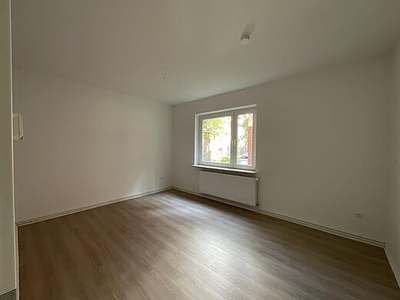 Gut geschnittene 3-Zimmer-Wohnung mit Badewanne in Hochparterre in Wilhelmshaven City!