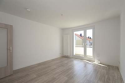3-Raum-Wohnung Warschauer Straße 29 · Modern wohnen. Perfekt gelegen. · frei ab 01.09.2026