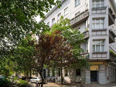 Altbaucharme in Moabit - Handwerkerobjekt mit viel Gestaltungspotenzial