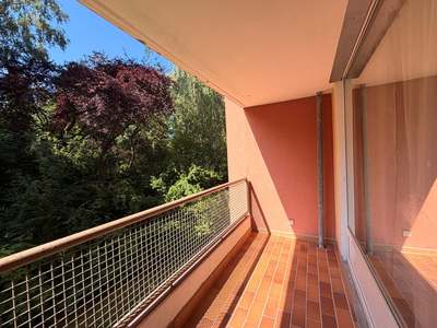 !!! WBS mit besonderem Wohnbedarf benötigt !!! Große 1-Zimmerwohnung in Südberlin mit Balkon