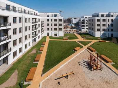 Abendsonne inklusive: Dachgeschosswohnung mit großzügiger Westterrasse 2-Zimmer-Wohnung in Spandau