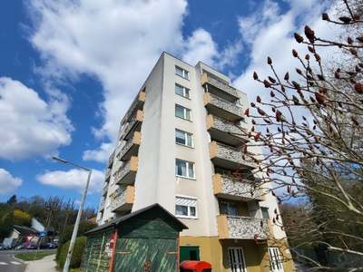 2-Zimmer-Wohnung mit Loggia und Aufzug in St. Pölten