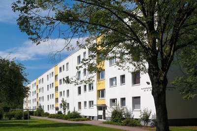 Modernisierte 4-Zimmer-Wohnung in Detmerode · frei ab 01.01.2027
