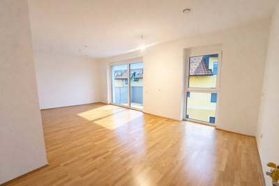 Geförderte 3 Zimmerwohnung mit Balkon! · Top 4