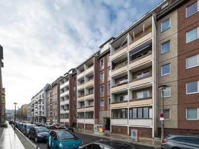 1-Zimmer-Wohnung in Mitte. Anmietung ab 50 Jahren möglich.