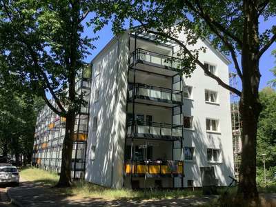 Frisch sanierte 1-Zimmer-Wohnung mit herrlichem Balkon