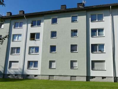 Modernisierte 3-Zi.-Whg. mit Balkon in angrenzender Nähe zu E-Haarzopf!