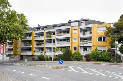 seniorengerechte 2-Zimmer-Wohnung in Mülheim-Stadtmitte mit WBS · frei ab 01.12.2026