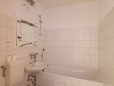 3-Raum-Wohnung Erich-Kästner-Straße 7 · Wohnen gleich unterm Dach