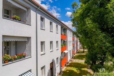3-Raum-Wohnung im beliebten Stadtfeld mit Balkon · frei ab 15.12.2026