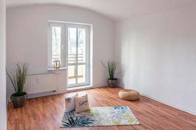 3-Raum-Wohnung mit Balkon in begrünter Wohnlage
