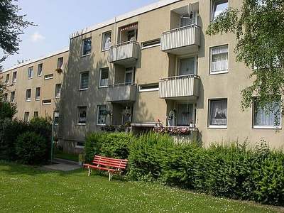 Charmante 3-Zimmer-Etagenwohnung in Grevenbroich mit Badewanne und Spielplatznähe