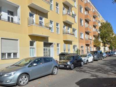 2-Zimmerwohnung am Ring !
