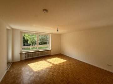 Helle 4-Zimmer-Wohnung mit Balkon und Parkett in München-Karl-Marx · frei ab 01.08.2026