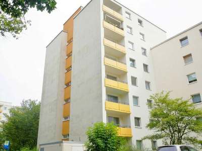 Nähe Bethesda. Appartement mit separater Küche und Balkon. · frei ab 01.10.2026