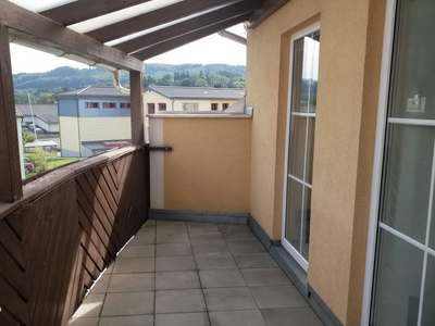 Terrassenwohnung · Top 16