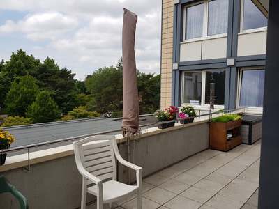 Dementen WG Langenfelde: Ihr neues Zuhause in unserer familiären 10er Wohngemeinschaft - 1 Zimmer frei