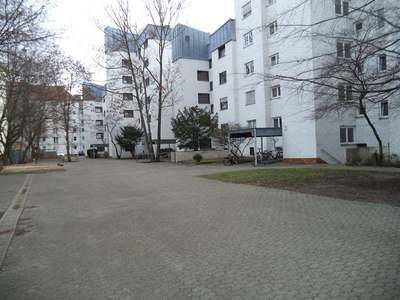 Top renovierte 3-Zimmer-Citywohnung in ruhiger Burgnähe