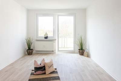 3-Raum-Wohnung mit Balkon in begrünter Wohnlage · frei ab 01.11.2026