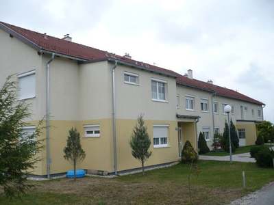 3-Zimmer-Wohnung · Strass 29 · verfügbar ab 10/2026