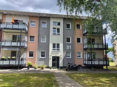 Neue Wohnung, neues Glück! Schöne 2-Zimmer-Wohnung mit Balkon!