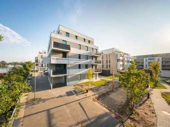 Helle 3-Zimmer-Wohnung mit Balkon – barrierefreie Objektgestaltung – provisionsfrei