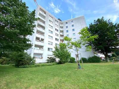 Ab dem 06.12.2026: Großzügige 4-Zimmer-Wohnung mit Balkon