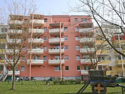 Nähe S-Bhf Ahrensfelde - Mit Badewanne