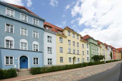 Gemütliche Dachgeschosswohnung – 2-Raum, befristet auf 2 Jahre · Reusa · DG