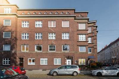 3-Zimmer-Wohnung mit Balkon in Bremerhaven-Lehe! · frei ab 01.11.2026 · Genossenschaft – Mitgliedschaft erforderlich · Genossenschaftsanteile 1.550,00 €