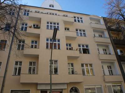 2-Zimmerwohnung im Weserkiez !