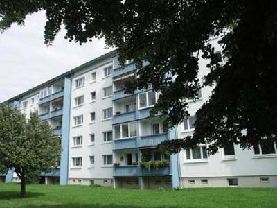 2-Raum Wohnung im 1.OG mit Balkon · 1. Etage · frei ab 01.10.2026