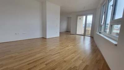 2-Zimmer-Wohnung mit Balkon, Top 10