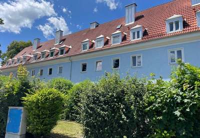1 Zimmer Wohnung im 1. OG! · frei ab 01.10.2026